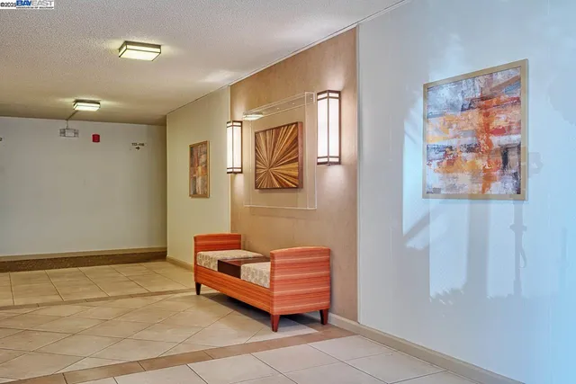 $599,000 | 1131 Compass Lane, Unit 108, Foster City, CA 94404