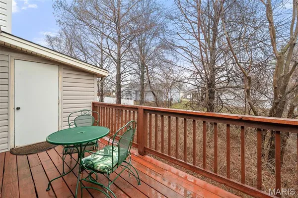 $170,000 | 1042 Sugar Creek Court, Unit 8, St. Peters, MO 63376