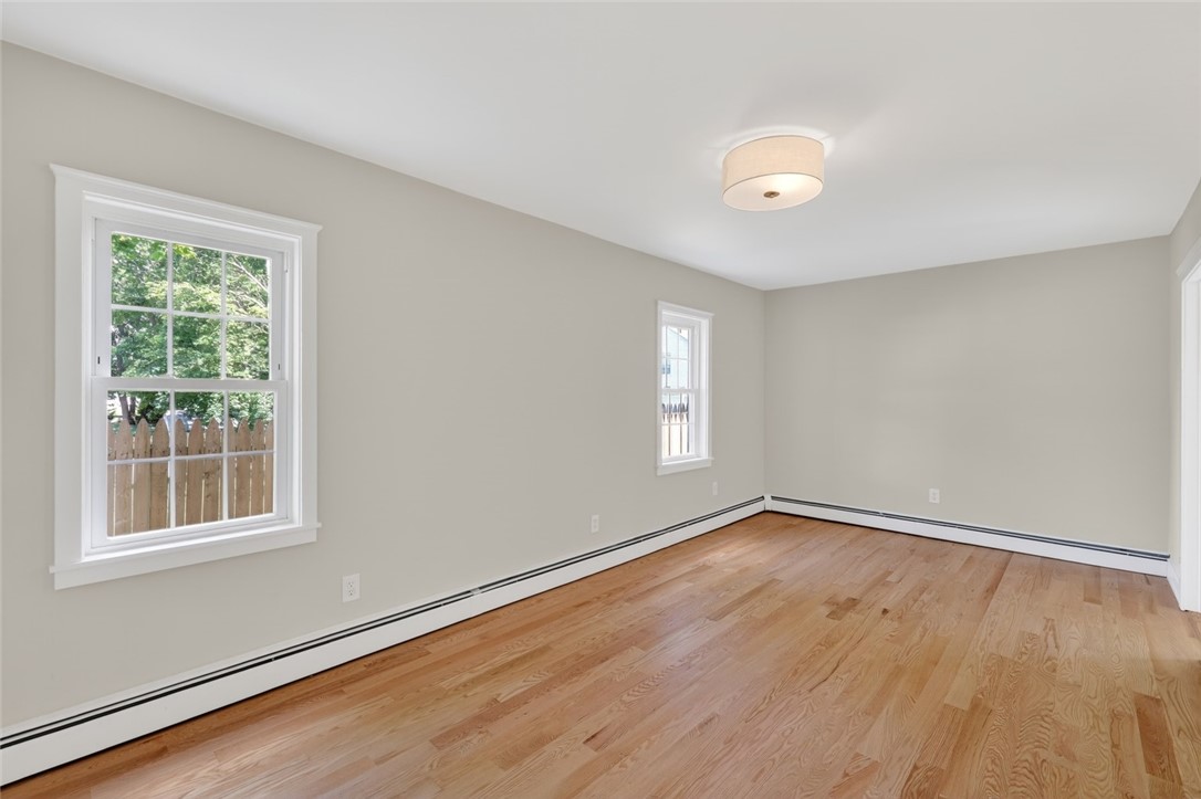 52 Pleasant View Road Warwick, RI 02888 - Photo 20 of 47