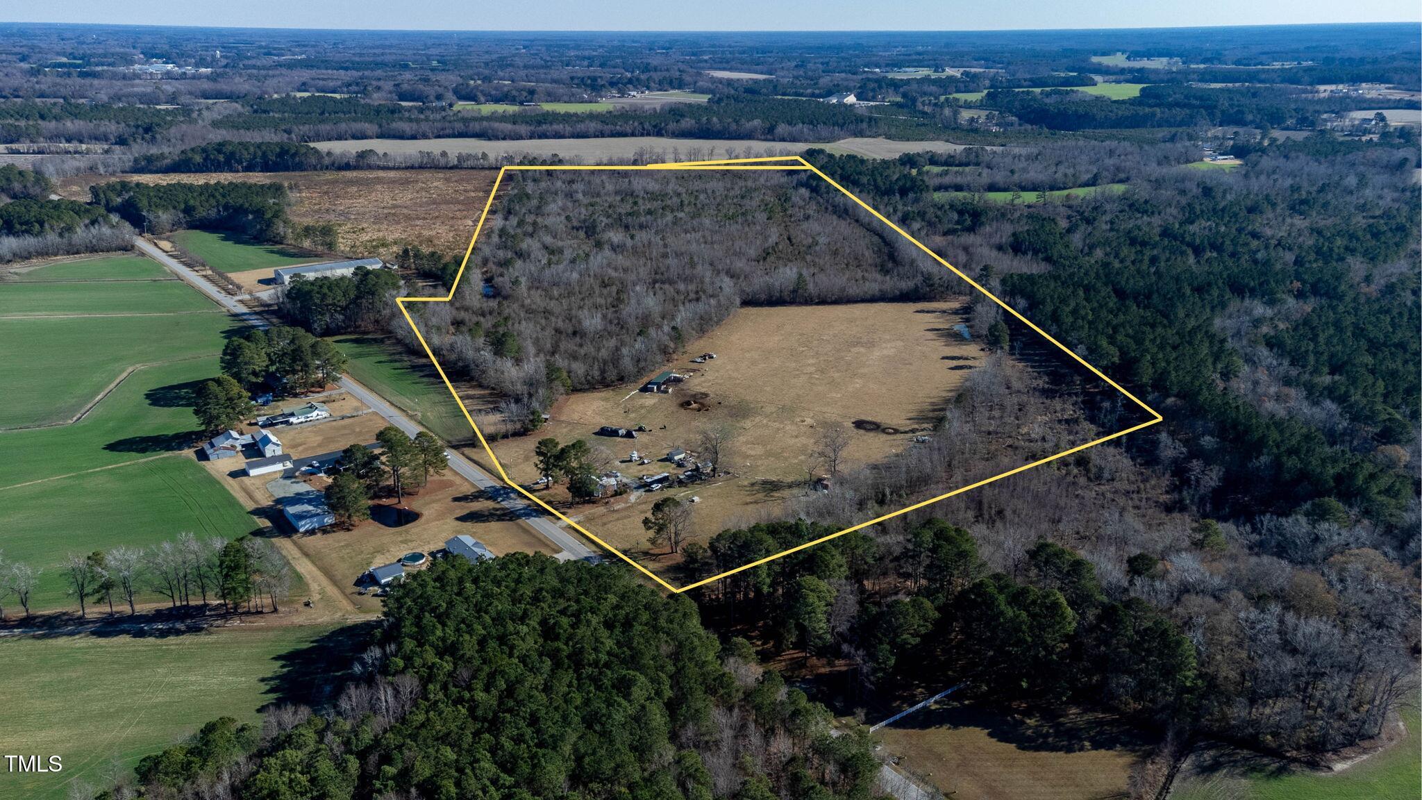 9153 St Mary's Church Road Kenly, NC 27542 - Photo 5 of 8 an aerial view of a house