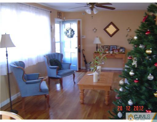 5 Earhart Road Old Bridge, NJ 08857 - Photo 3 of 11 Gallery Image 3