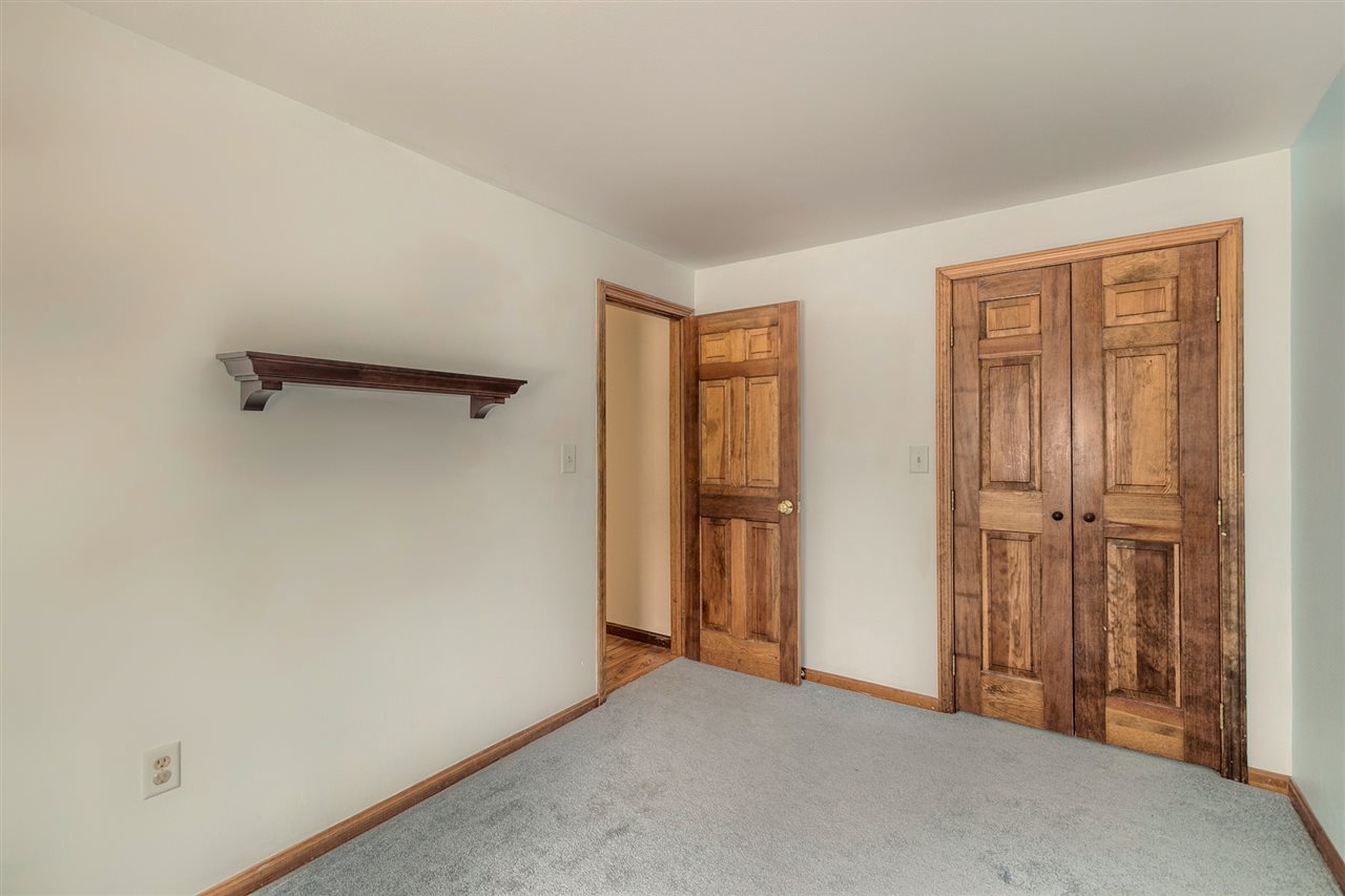 28 Farmer Road Windham, NH 03087 - Photo 28 of 40