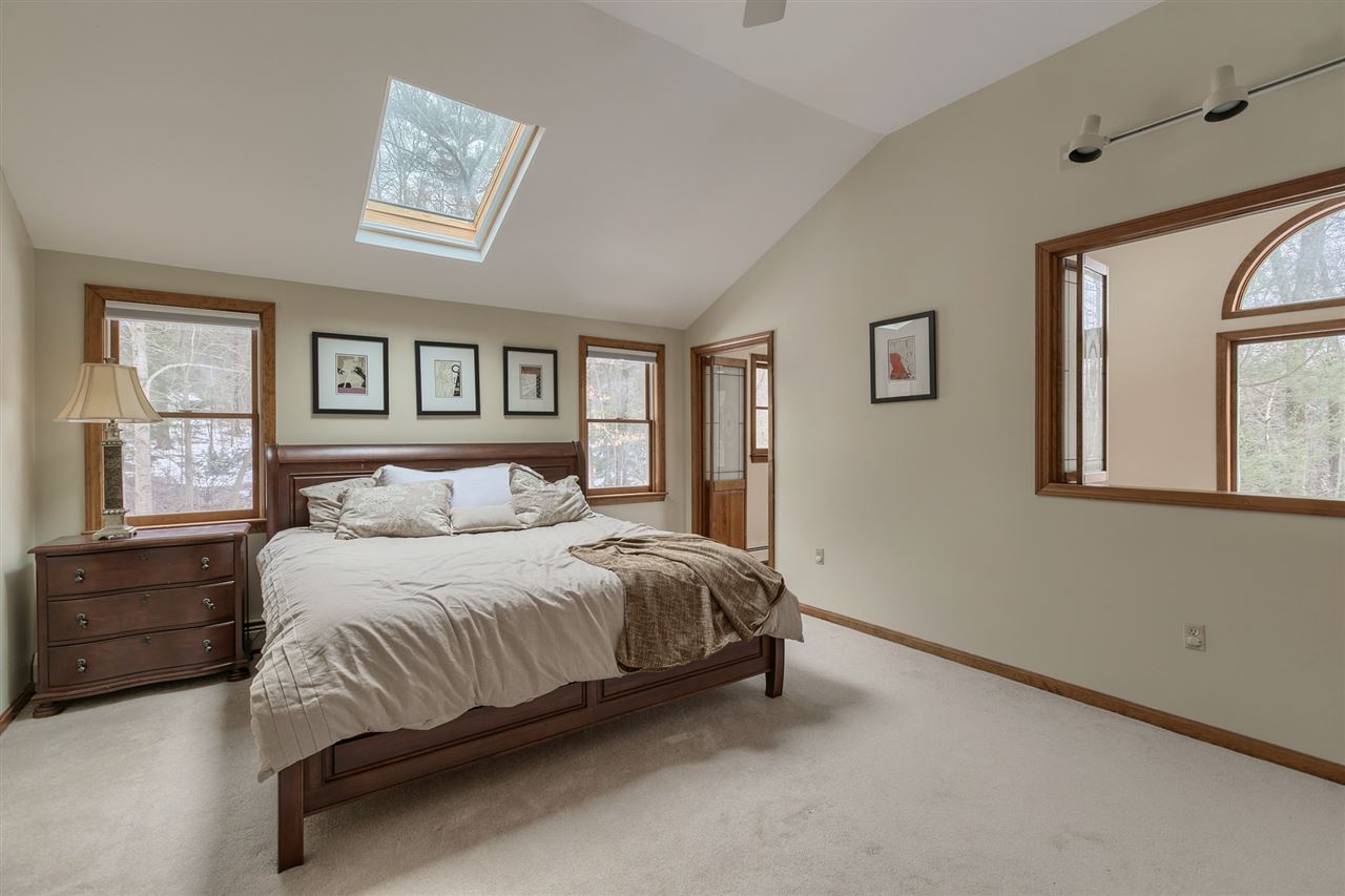 28 Farmer Road Windham, NH 03087 - Photo 30 of 40