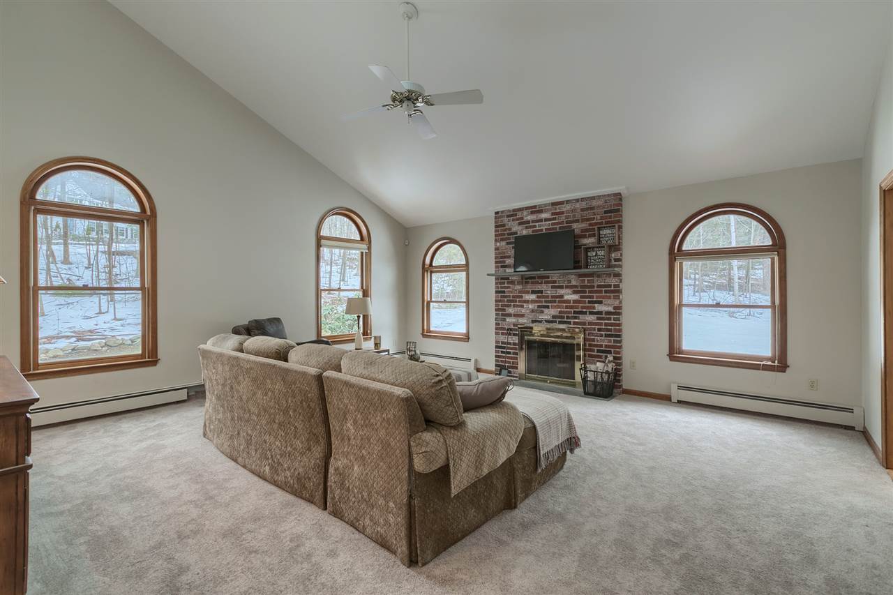 28 Farmer Road Windham, NH 03087 - Photo 6 of 40