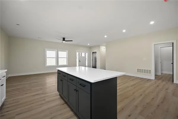 $319,900 | 704 Colony Avenue, East Lynne, MO 64743