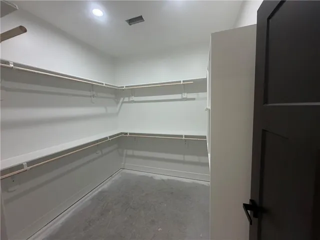 $319,900 | 704 Colony Avenue, East Lynne, MO 64743