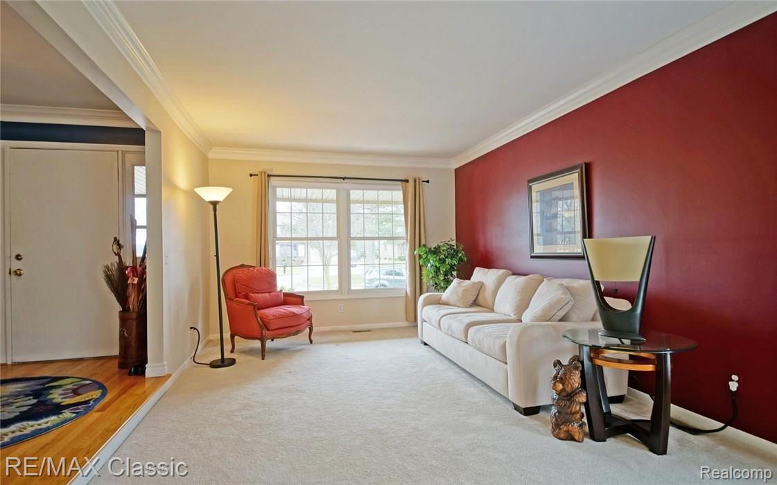 46430 Strathmore Road Plymouth, MI 48170 - Photo 8 of 30 8.jpg