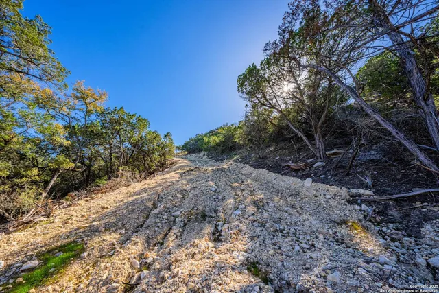 $225,000 | 345 Lake Ridge, Helotes, TX 78023