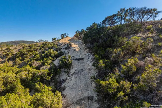 $225,000 | 345 Lake Ridge, Helotes, TX 78023