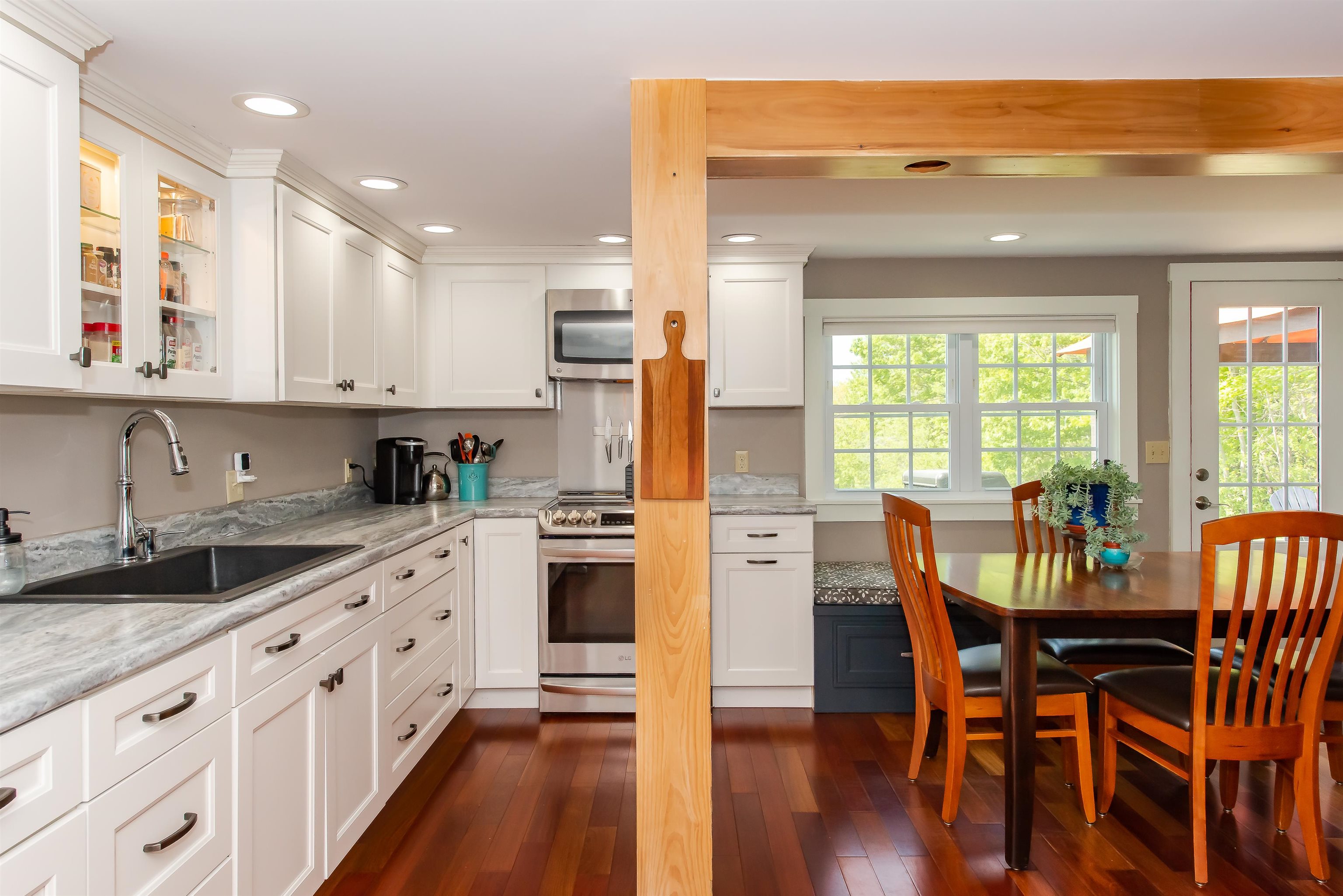 279 Province Road Barnstead, NH 03218 - Photo 2 of 39