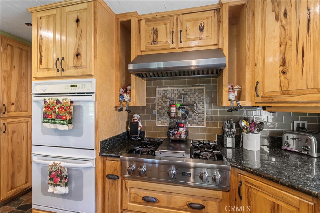 9257 Devon Street Rancho Cucamonga, CA 91730 - Photo 10 of 24 Gallery Image 10