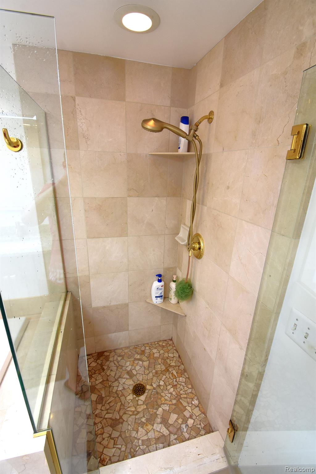 439 Shellbourne Drive Rochester, MI 48309 - Photo 35 of 60 Gallery Image 35