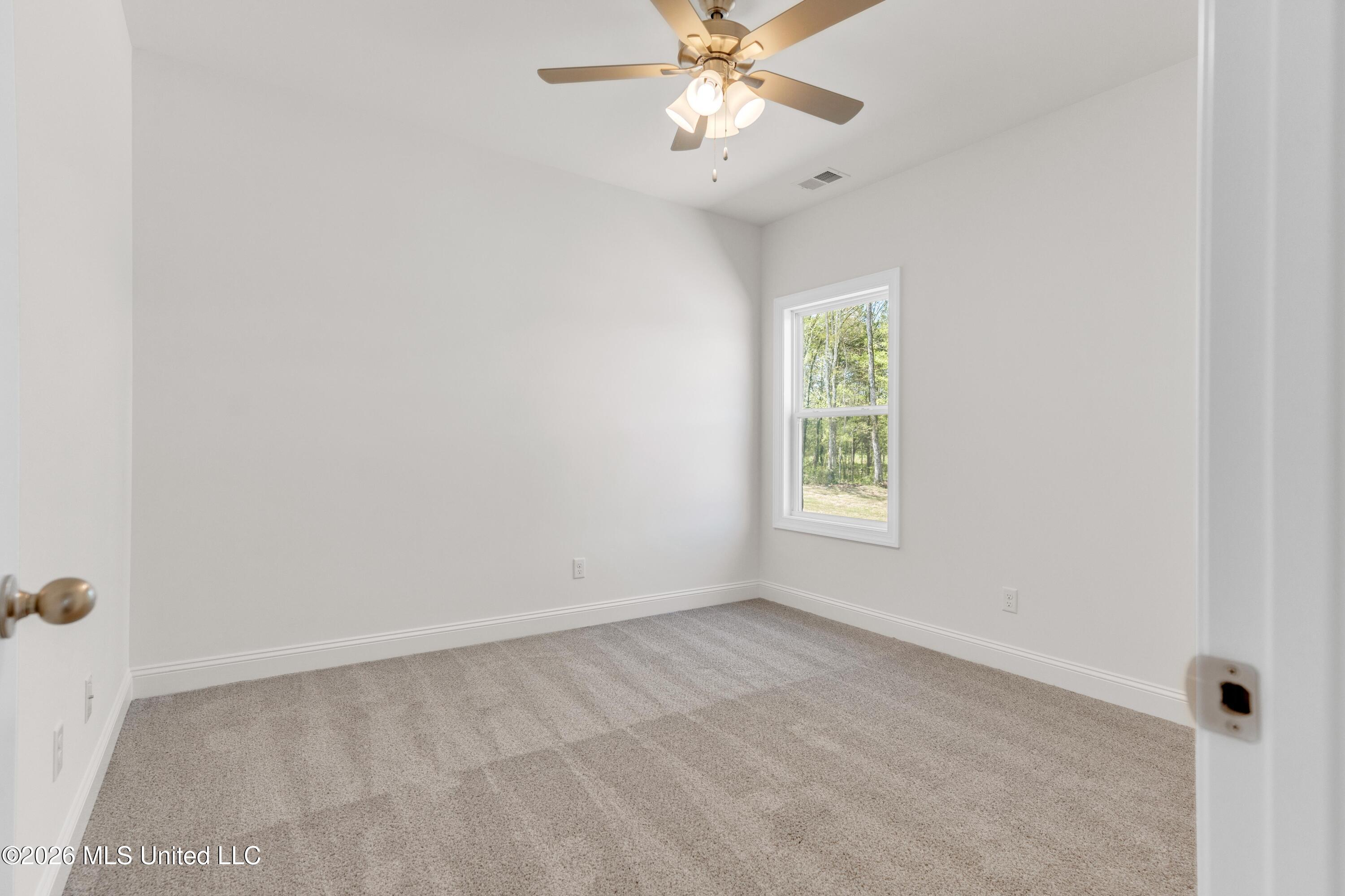 347 Centerline Roper Loop Byhalia, MS 38611 - Photo 13 of 25 A1_01190
