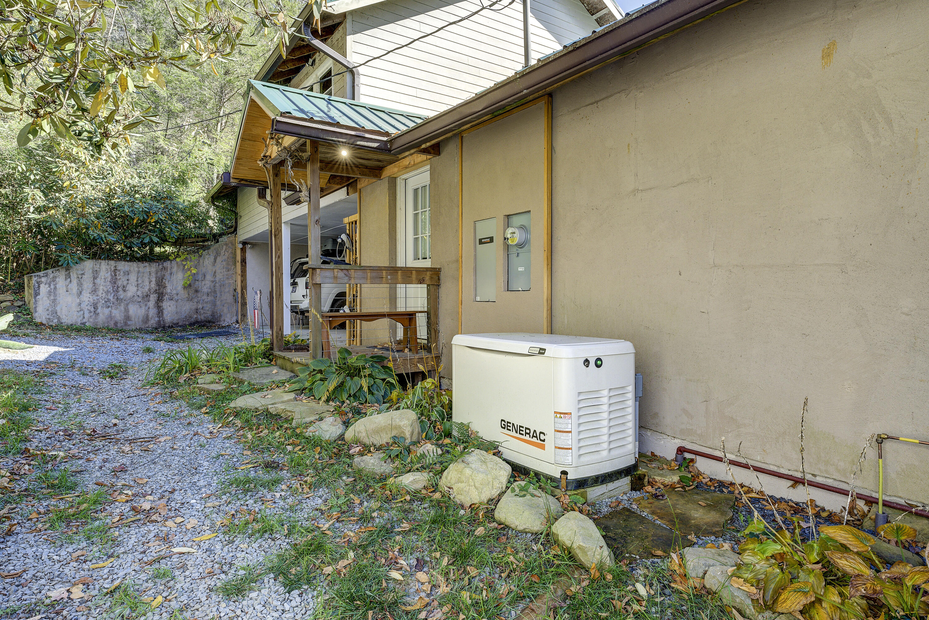 252 Ripshin Lake Road Roan Mountain, TN 37687 - Photo 11 of 87 Ripshin-68