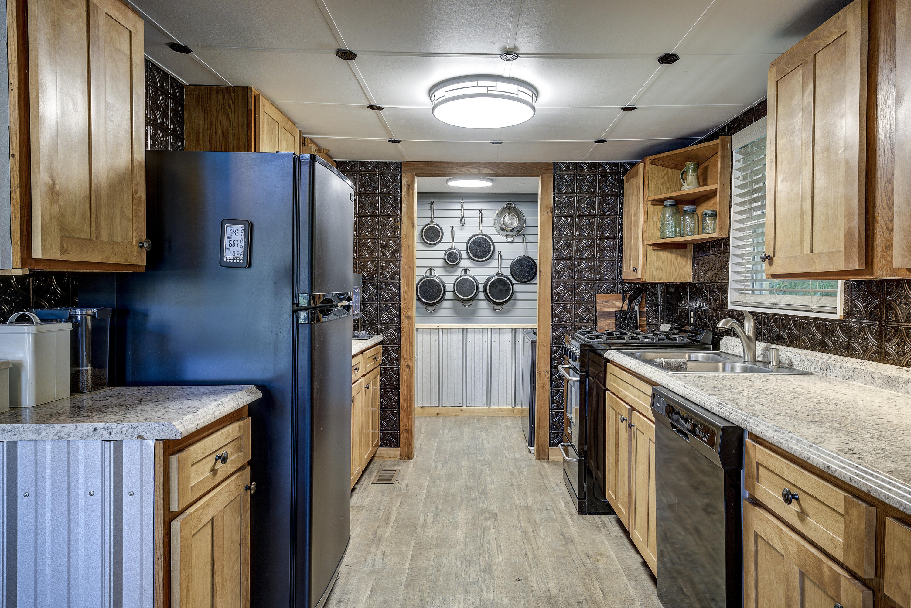 252 Ripshin Lake Road Roan Mountain, TN 37687 - Photo 34 of 87 Ripshin-14