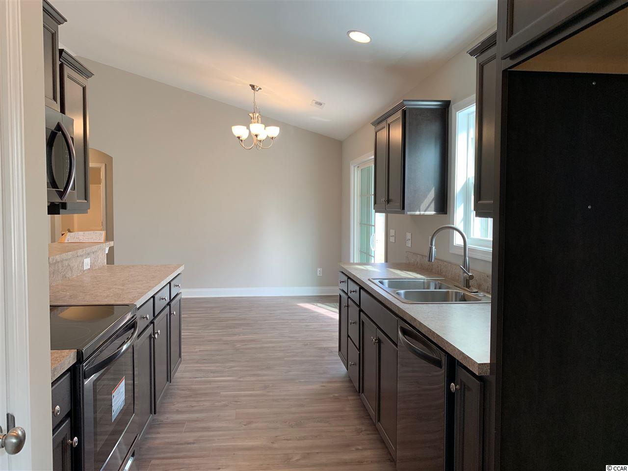 121 Pumpkin Ash Loop Conway, SC 29527 - Photo 5 of 16 Gallery Image 5