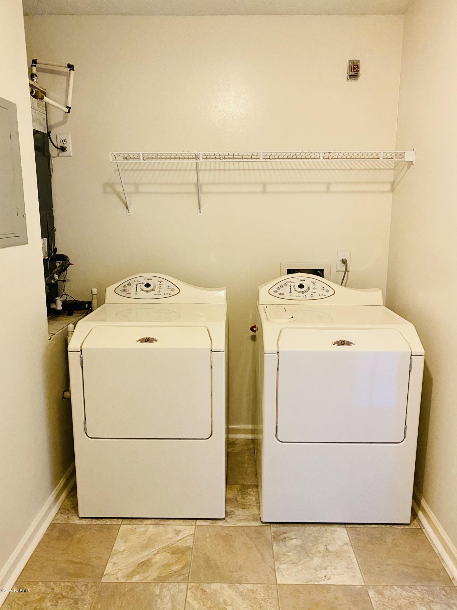 521 Spring Forest Road, Unit A Greenville, NC 27834 - Photo 12 of 19 Laundry Room