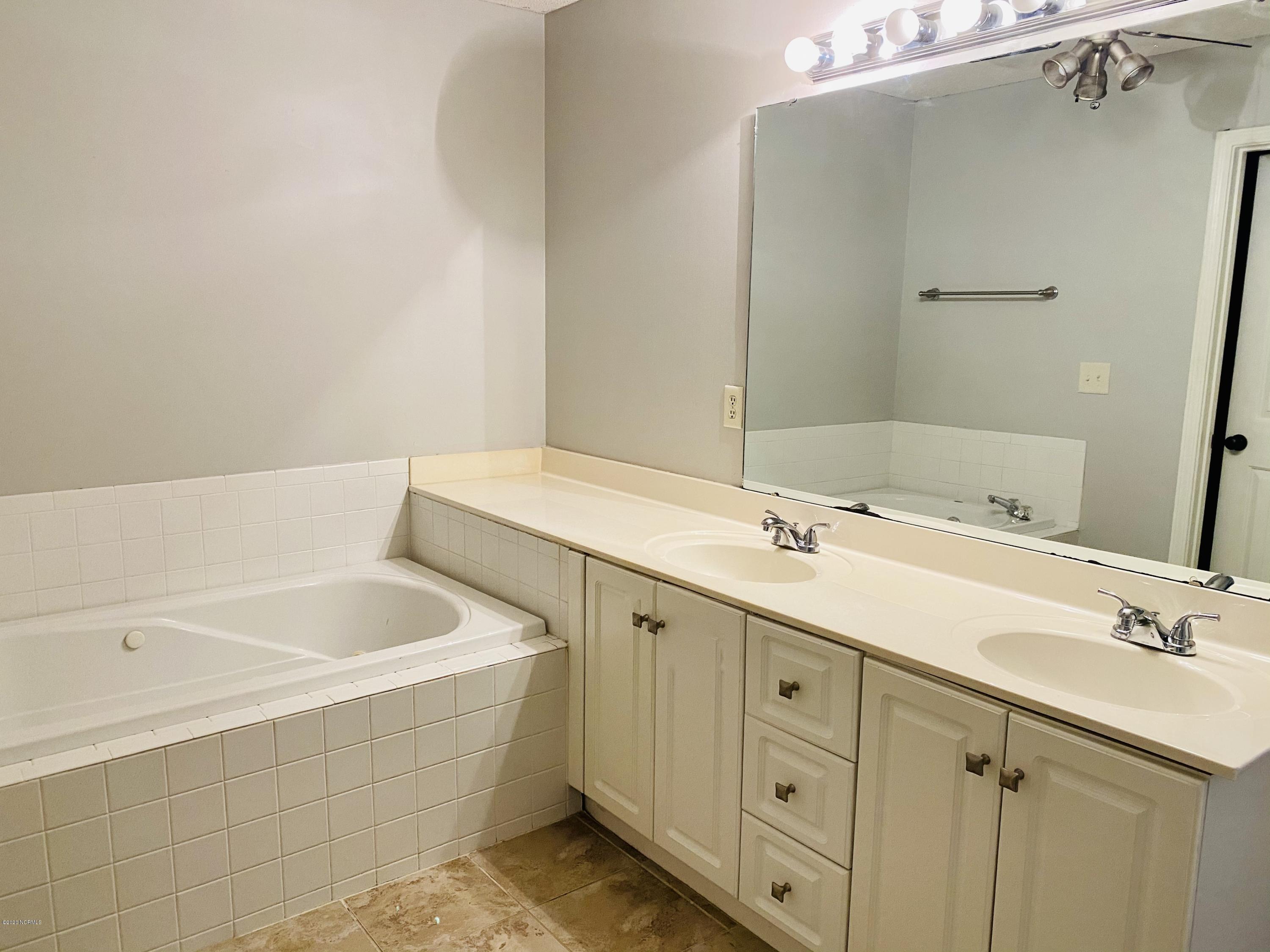 521 Spring Forest Road, Unit A Greenville, NC 27834 - Photo 15 of 19 CB22BC6D-B09F-408E-821C-808D3D11D36C