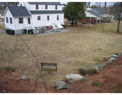 5 Luther Road Burlington, MA 01803 - Photo 4 of 18 Gallery Image 4