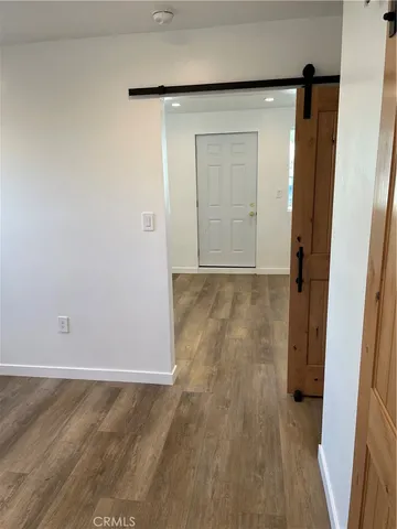 $2,000 | 24306 Victory Boulevard, Unit 1/2, Woodland Hills, CA 91367