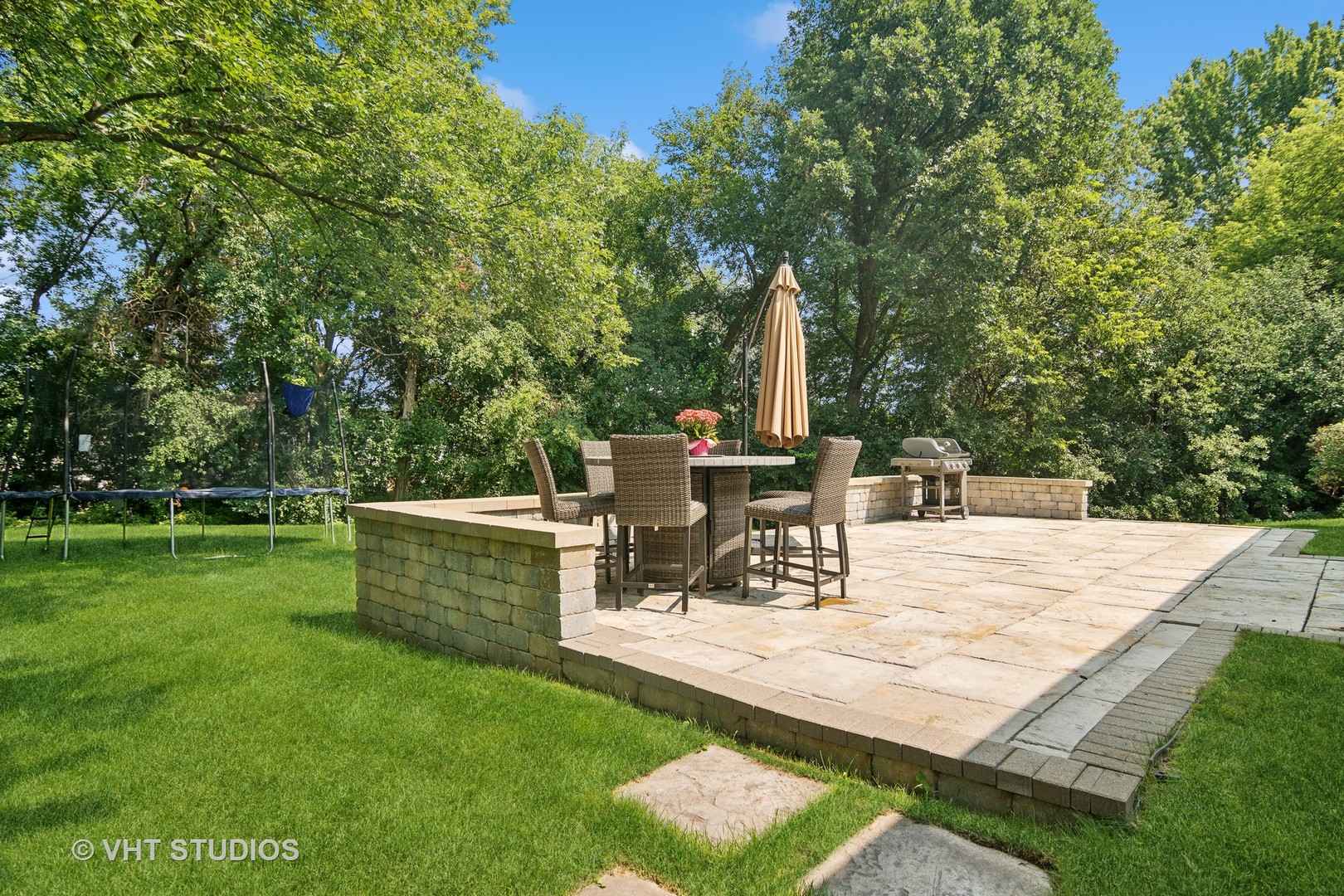 1603 Appleby Road Inverness, IL 60067 - Photo 34 of 44
