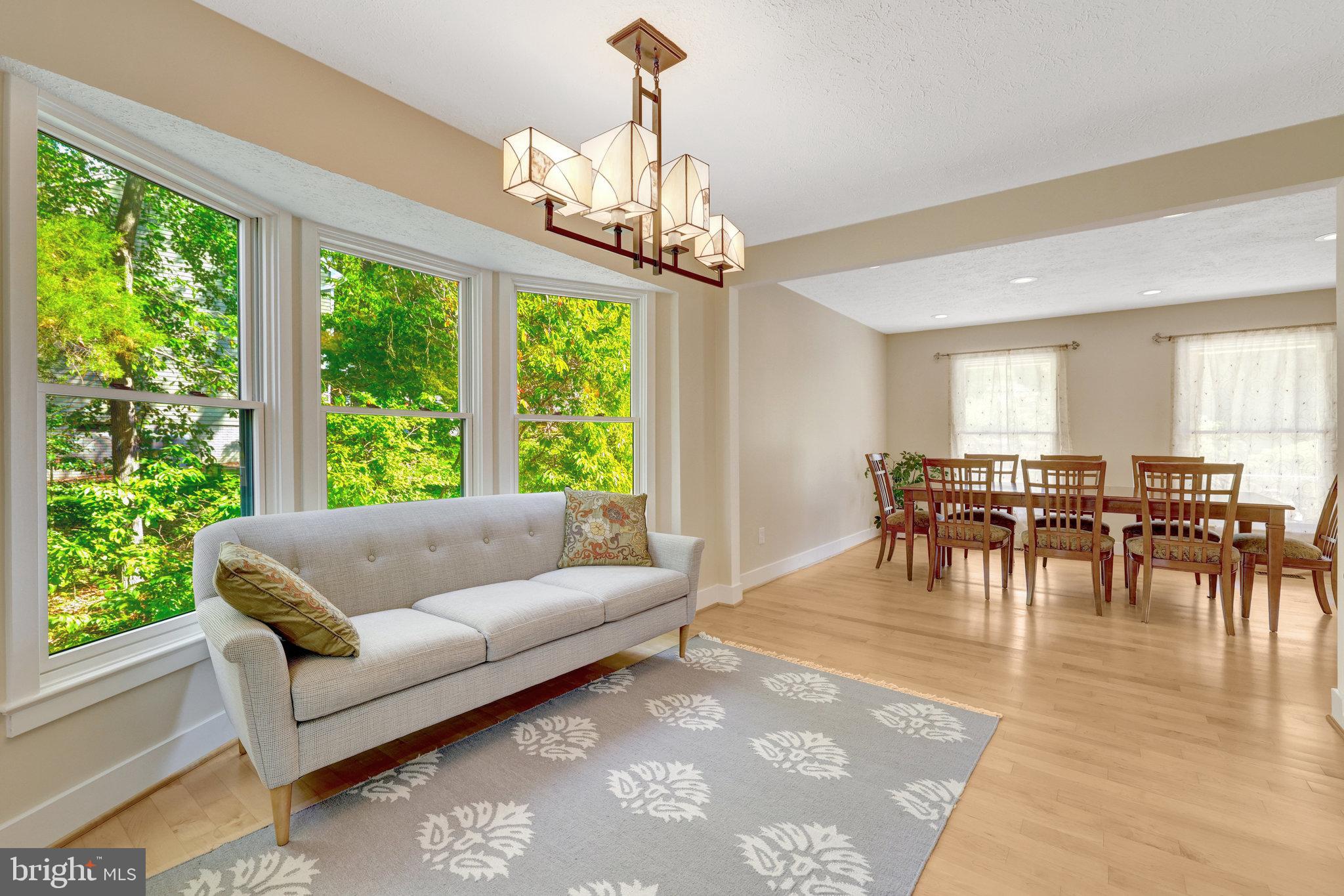 11637 Quail Ridge Court Reston, VA 20194 - Photo 16 of 46 Dining and Living Rooms