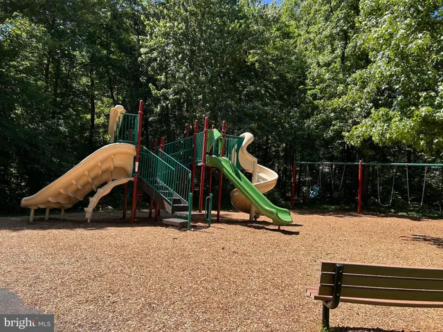 $5,000 | 11637 Quail Ridge Court, Reston, VA 20194