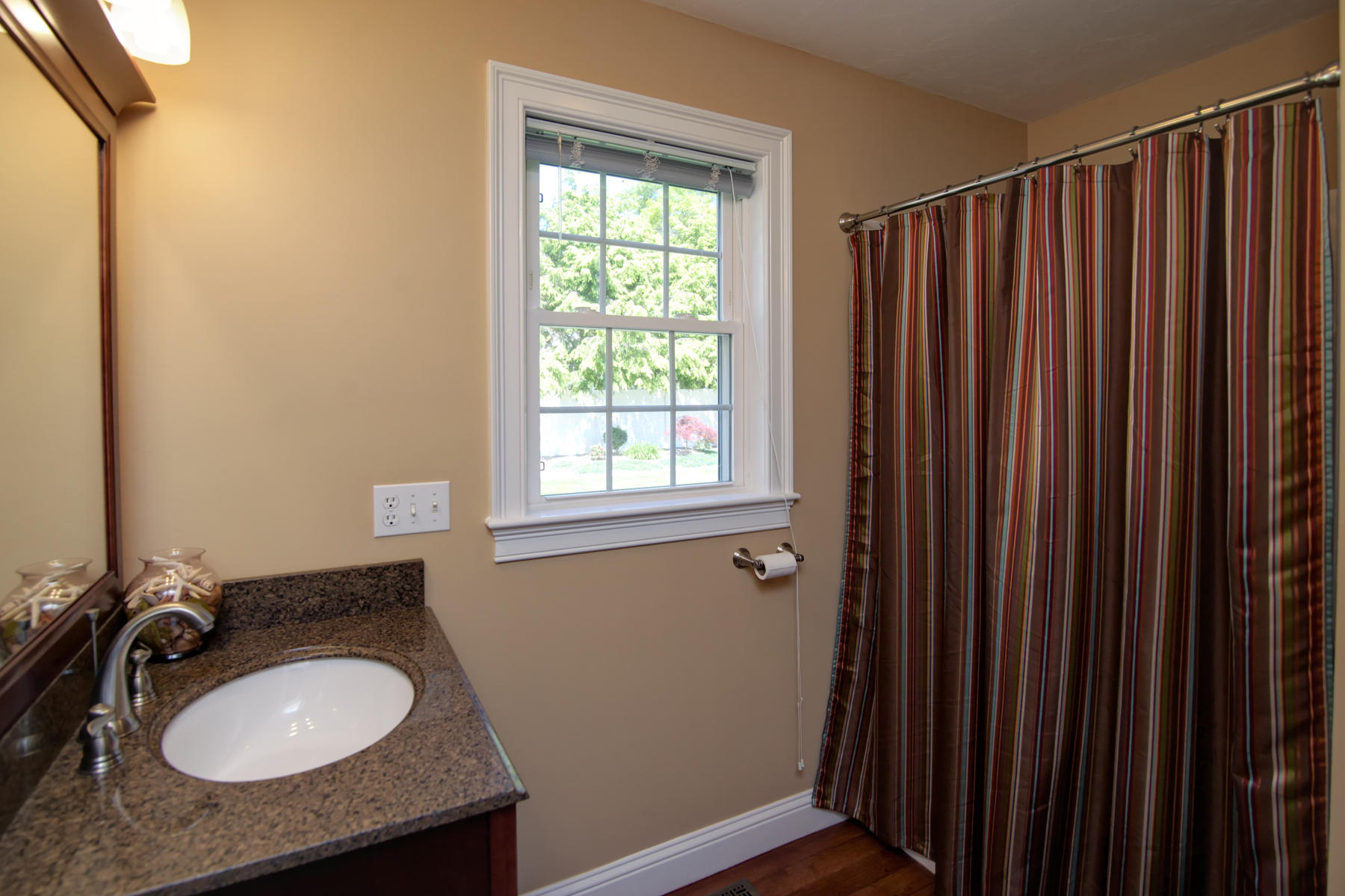 294 Simon Narrows Road Mashpee, MA 02649 - Photo 13 of 30 016_294SimonsNarrows_06092017