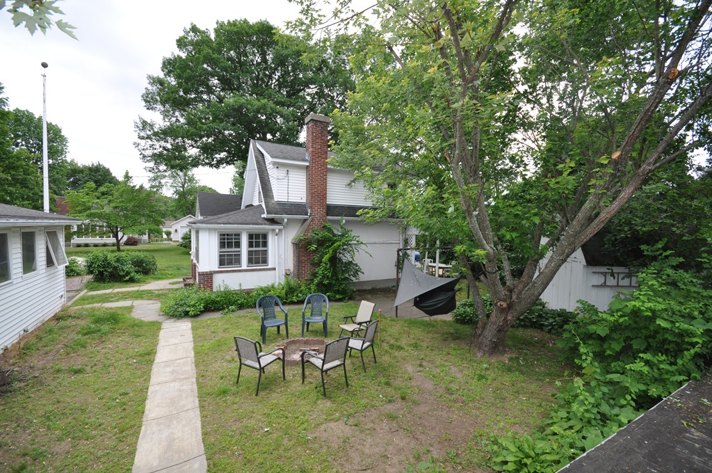 42 Birch Road Framingham, MA 01701 - Photo 6 of 9 Gallery Image 6