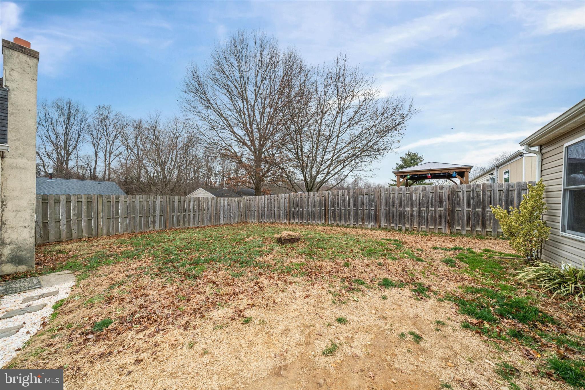 17 Gogh Circle Newark, DE 19702 - Photo 32 of 34 a backyard of a house