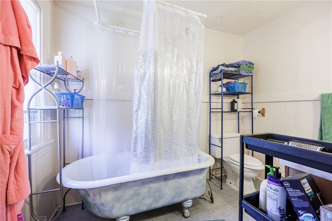 17 Canfield Place Rochester, NY 14607 - Photo 16 of 31