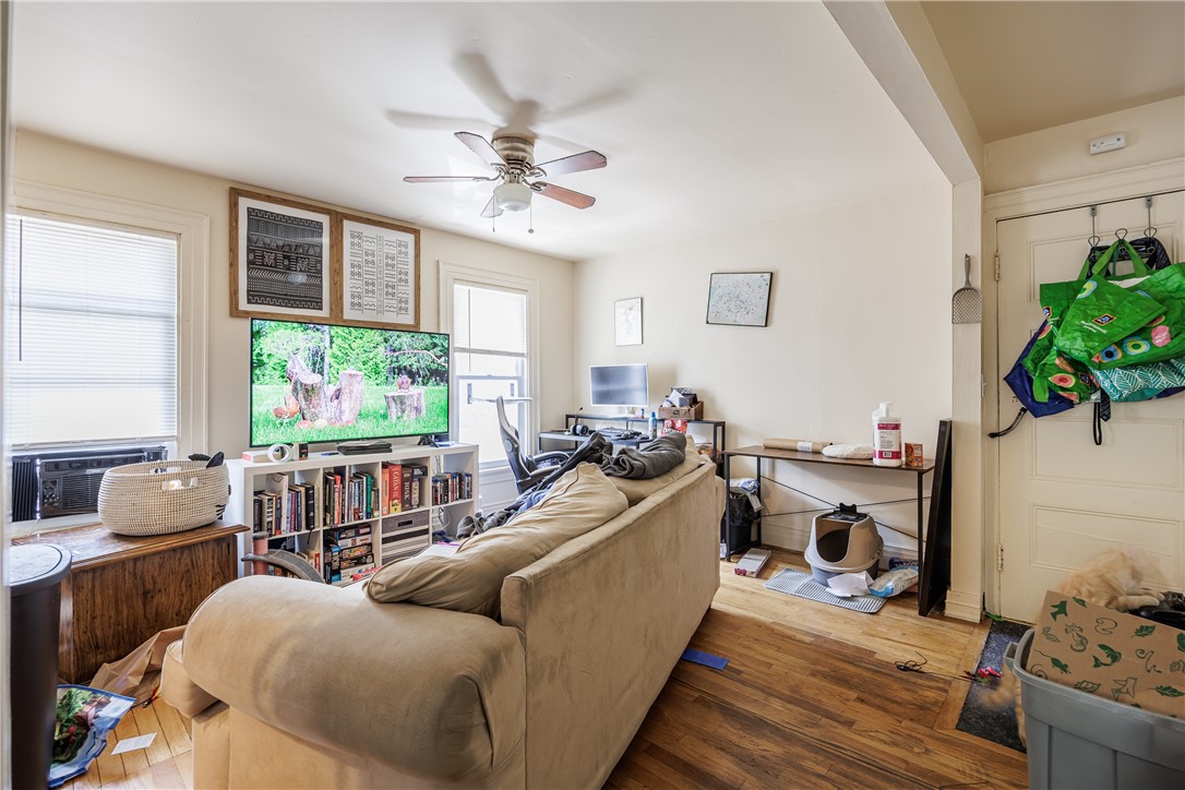 17 Canfield Place Rochester, NY 14607 - Photo 19 of 31