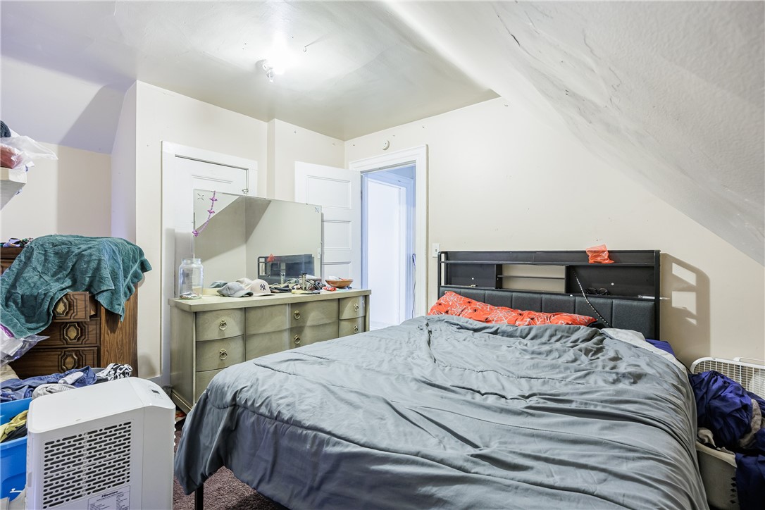 17 Canfield Place Rochester, NY 14607 - Photo 27 of 31