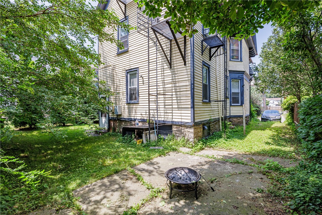 17 Canfield Place Rochester, NY 14607 - Photo 30 of 31