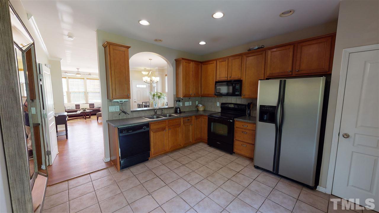 7745 Winners Edge Street Raleigh, NC 27617 - Photo 4 of 14