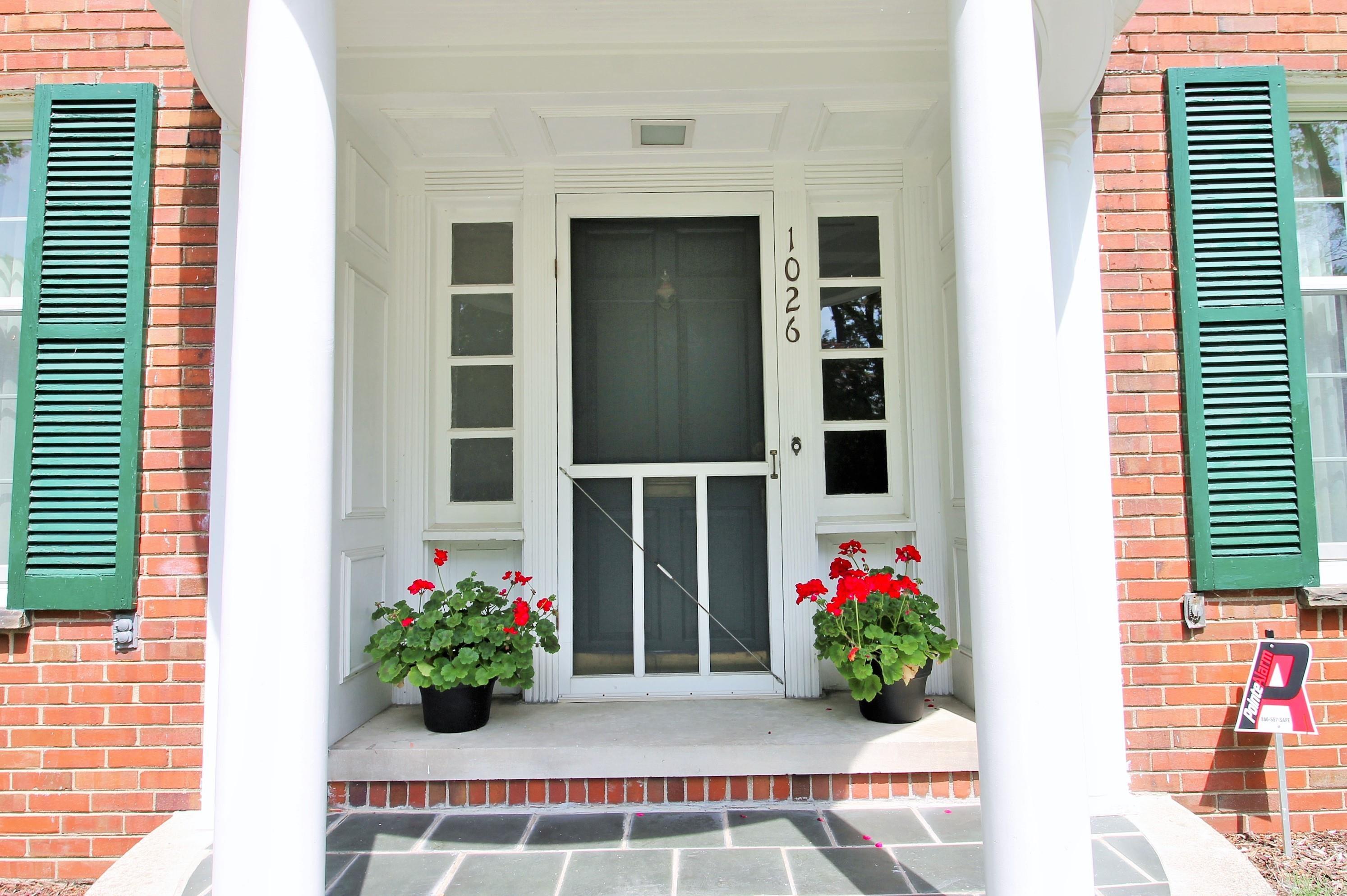 1026 Audubon Road Grosse Pointe, MI 48230 - Photo 4 of 55 50110683-3.JPG