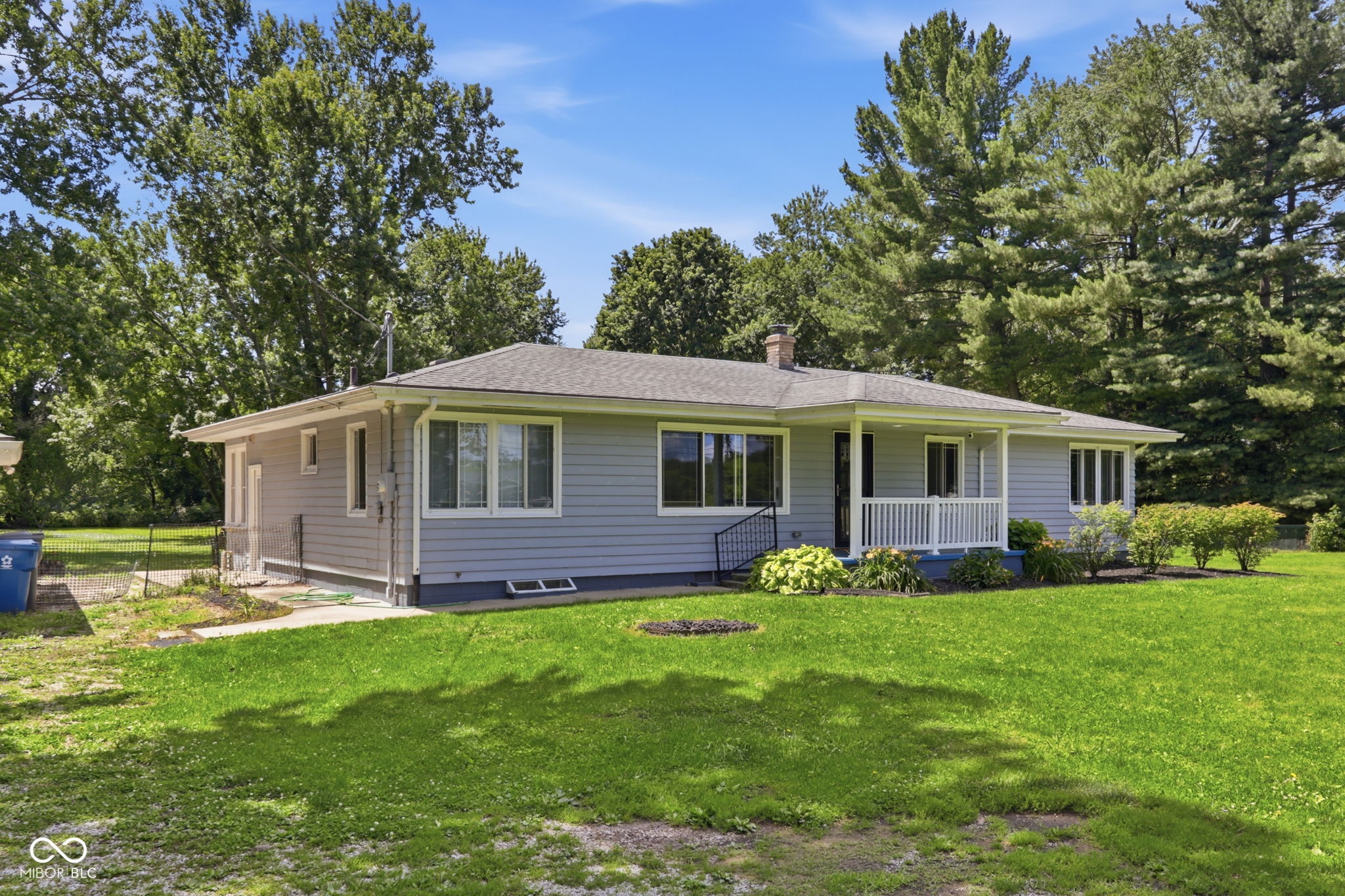 7115 West Ralston Road Indianapolis, IN 46221 - Photo 4 of 37