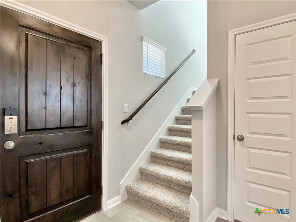 2913 Birch Park Path Leander, TX 78641 - Photo 4 of 38