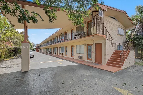 $1,650 | 60 Northwest 79th Street, Unit 1, Miami, FL 33150