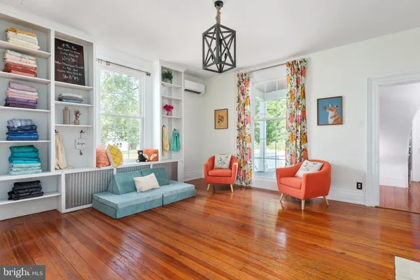 $649,900 | 2239 6th Street, Middletown, VA 22645