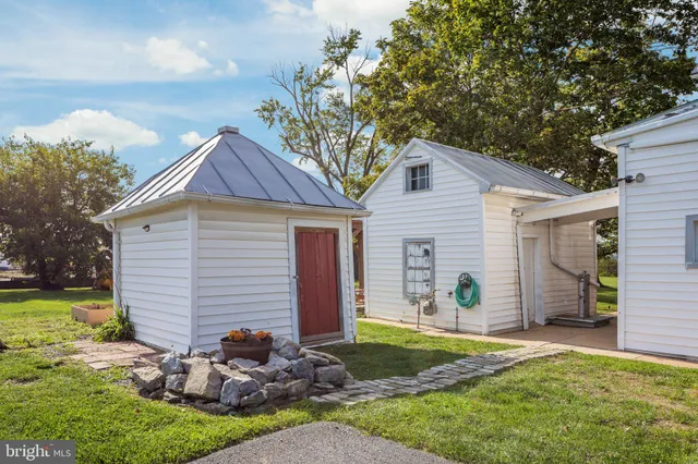 $649,900 | 2239 6th Street, Middletown, VA 22645