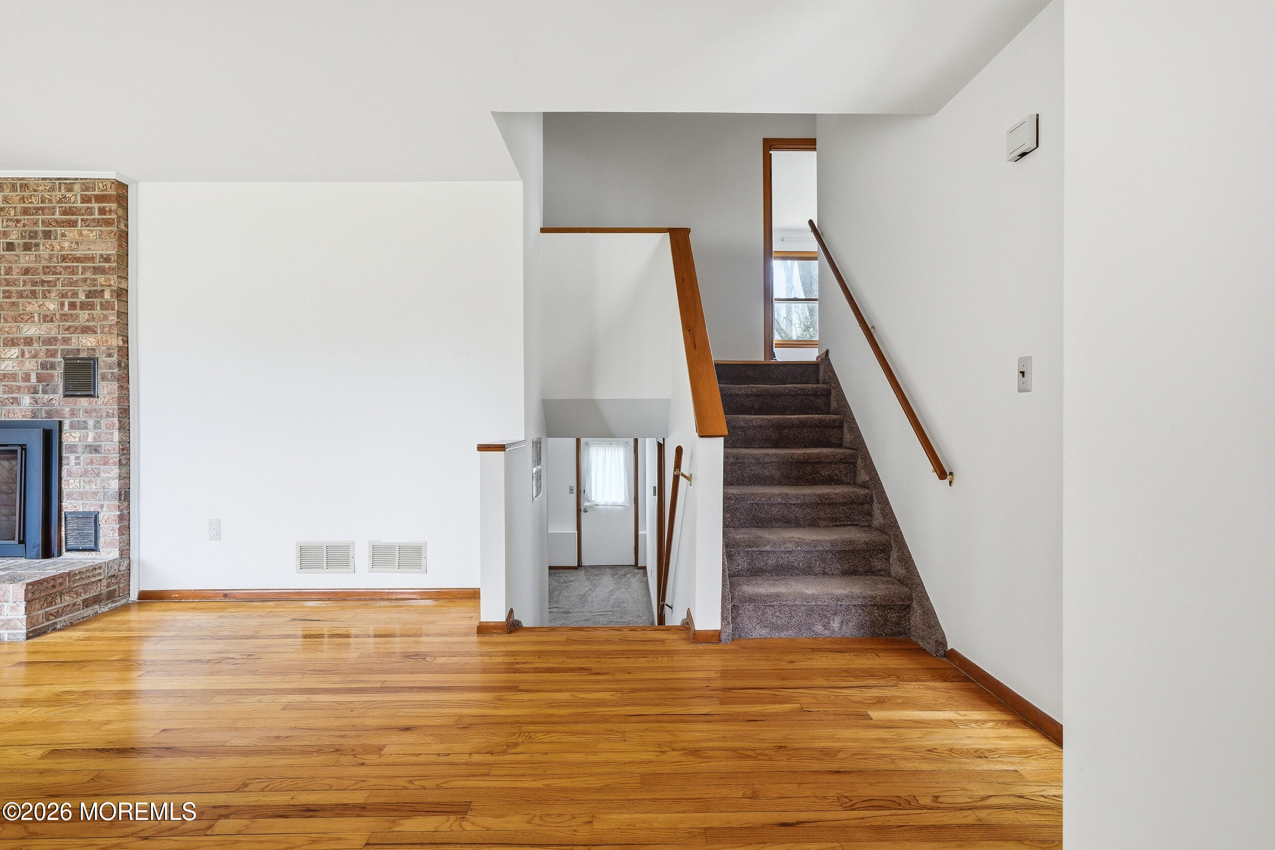 600 Star Street Oakhurst, NJ 07755 - Photo 6 of 39 043