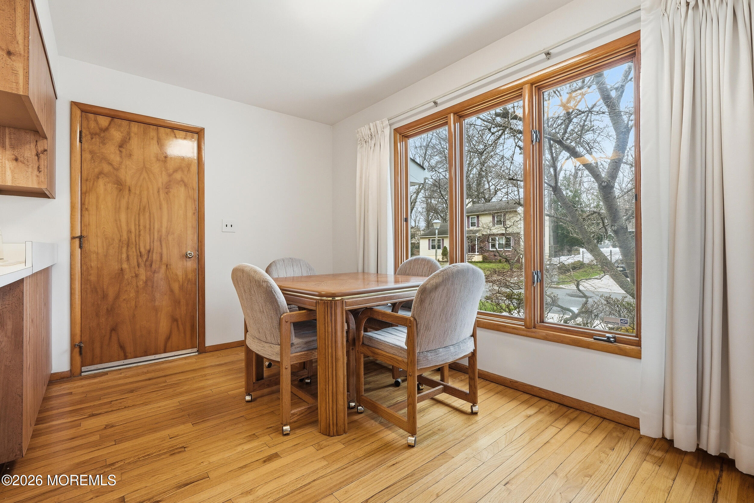 600 Star Street Oakhurst, NJ 07755 - Photo 10 of 39 054