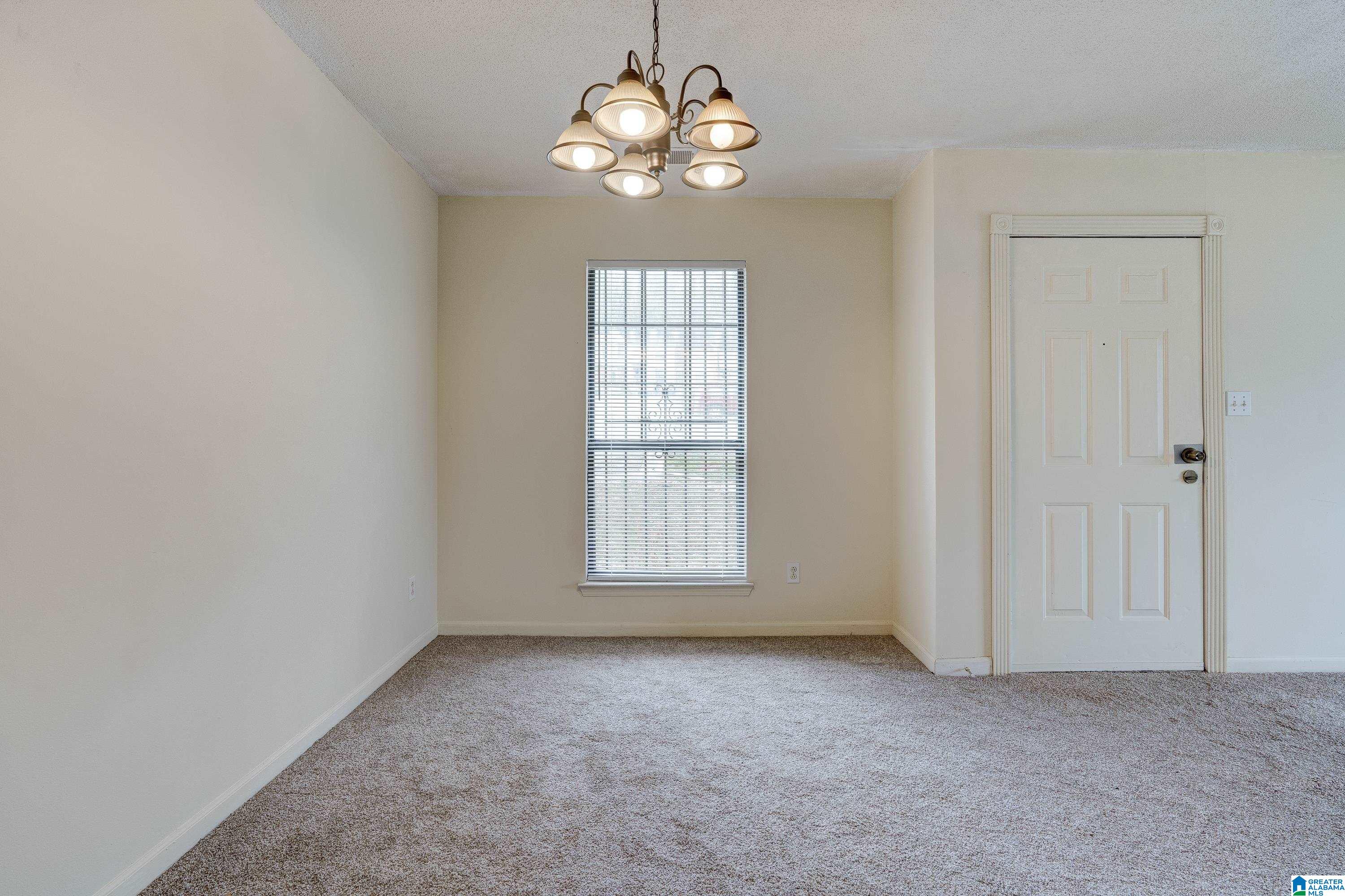 6115 Crest Green Road Birmingham, AL 35212 - Photo 7 of 25