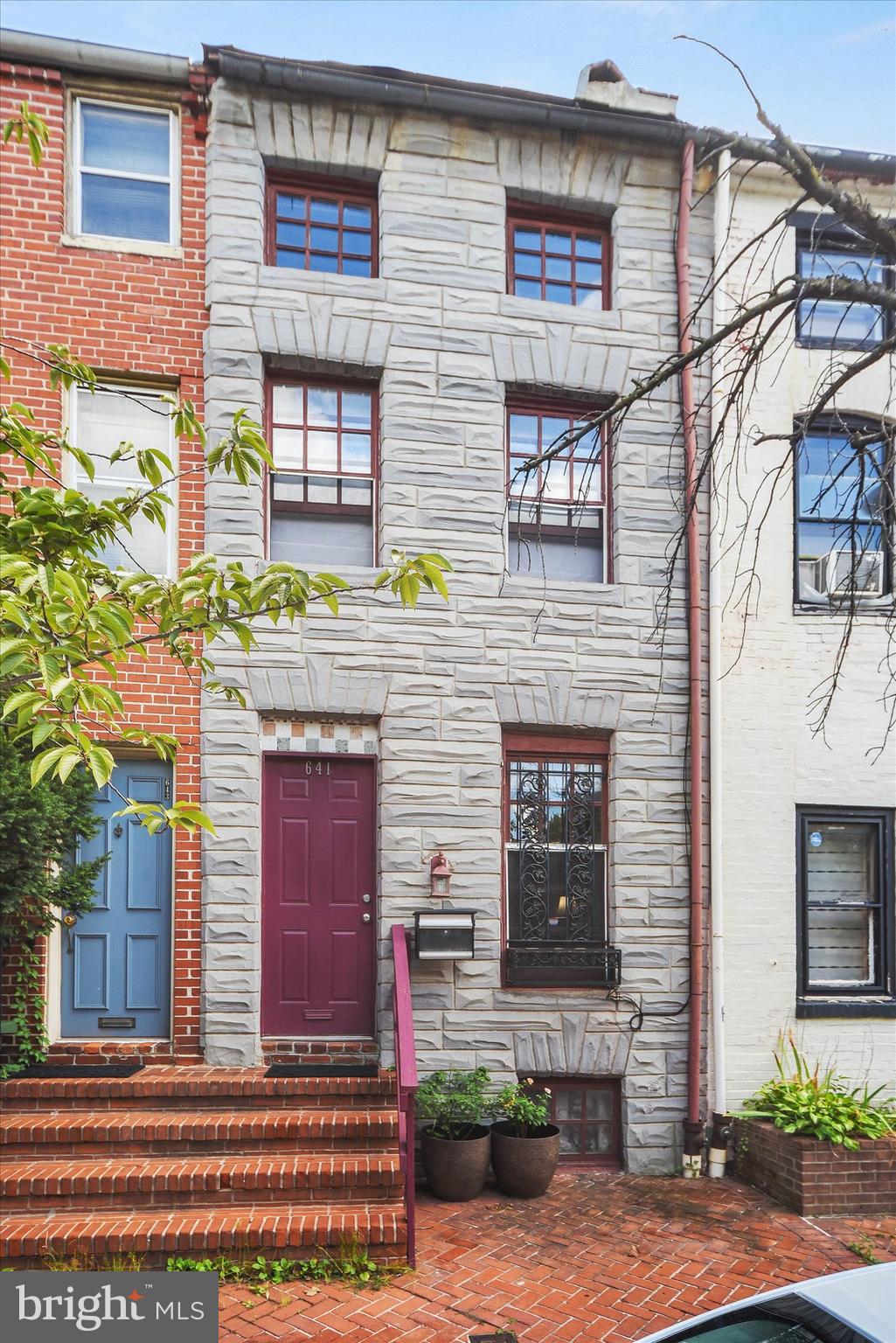 641 North Paca Street Baltimore, MD 21201 - Photo 1 of 30 IMMEDIATE AVAILABILITY!