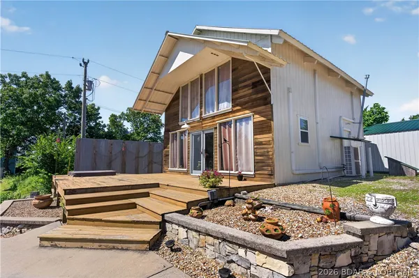 $289,900 | 28965 High Ridge Drive, Warsaw, MO 65355