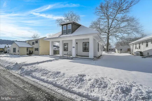 $309,900 | 12 Heidelberg Avenue, Reading, PA 19606