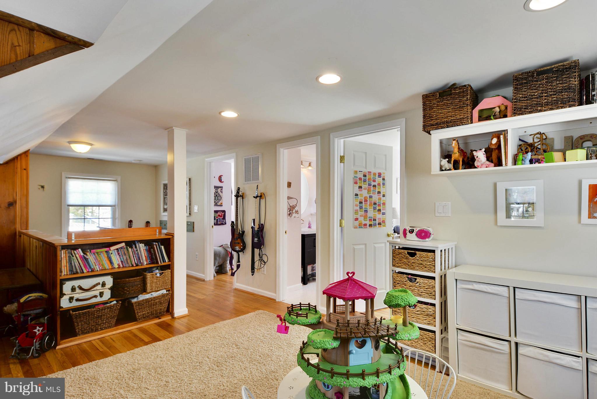 1606 Gridley Lane Silver Spring, MD 20902 - Photo 19 of 30 Loft