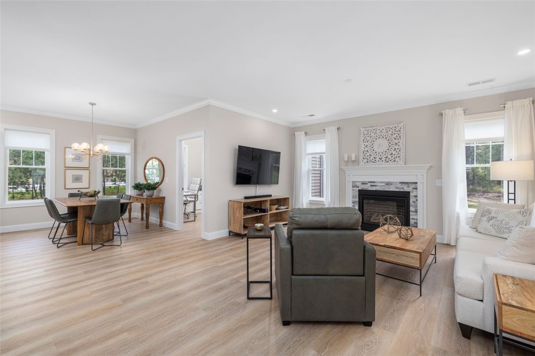 2 Sunset Avenue Coventry, RI 02816 - Photo 12 of 33