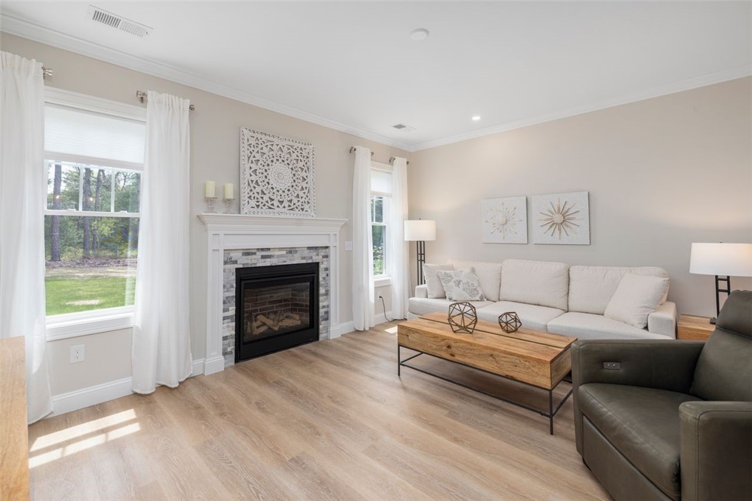 2 Sunset Avenue Coventry, RI 02816 - Photo 13 of 33